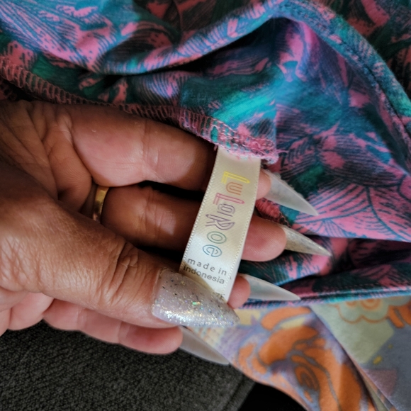 Sold on [M] - Picture 4 of 5